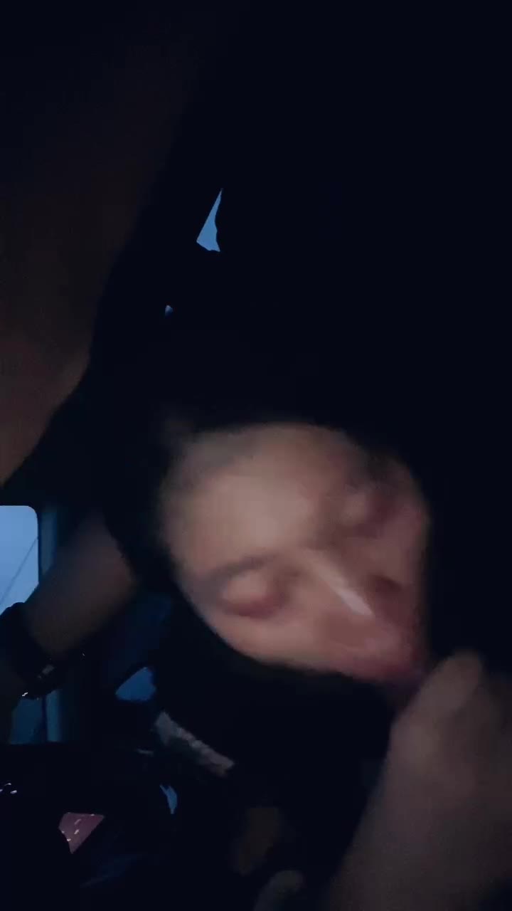 Gak Tahan Banget Cantika Putri Nekat Sepong di Mobil HOT51